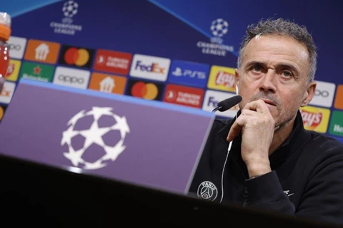 إنريكي: مباراة أتلتيك بلباو ستكون صعبة.. والأجواء حماسية في سان ماميس